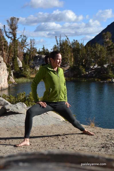 Virabhadrasana 2 : Rock Creek, CA